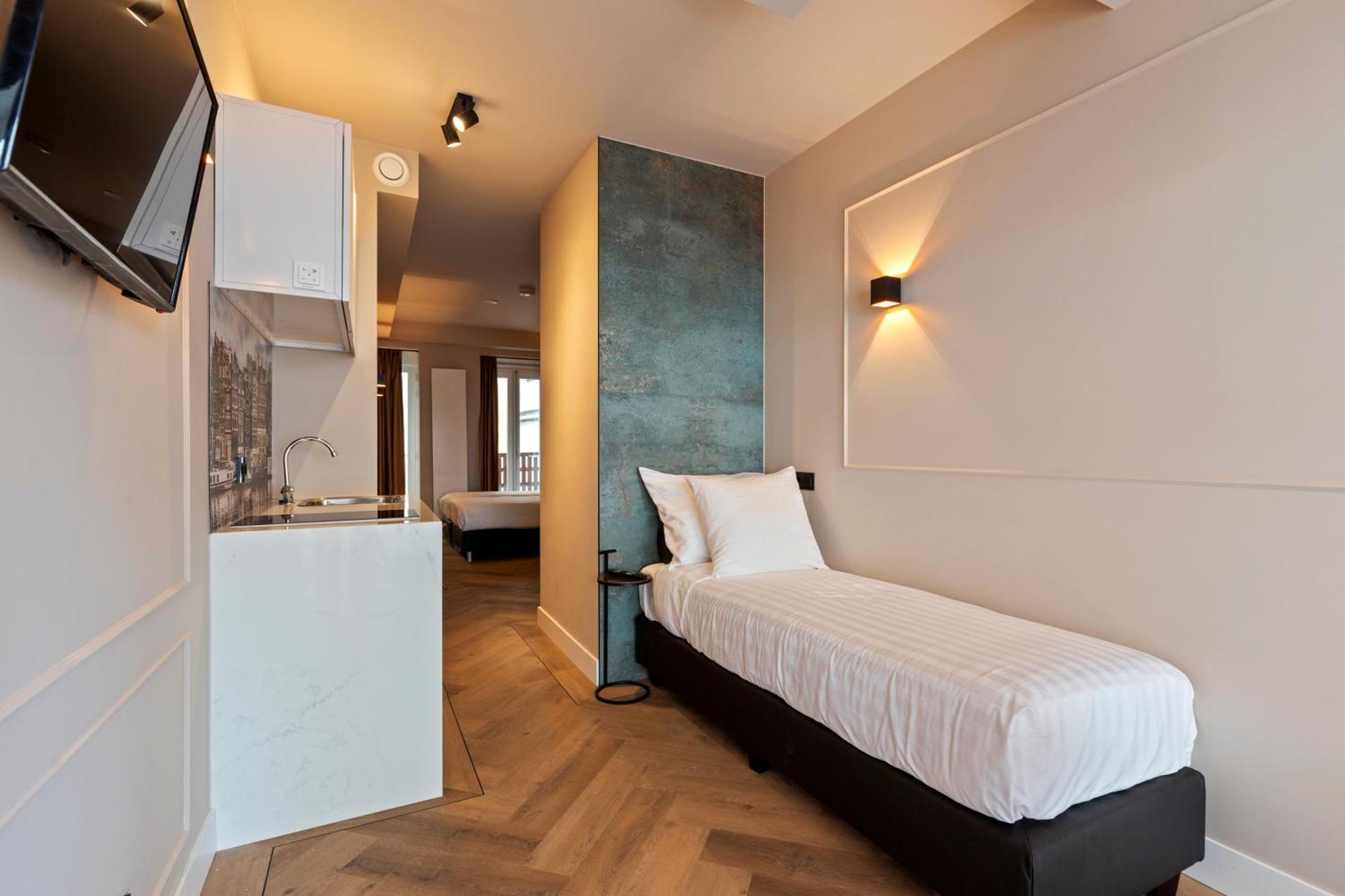 Midtown Hotel Triple Amsterdam Exterior foto